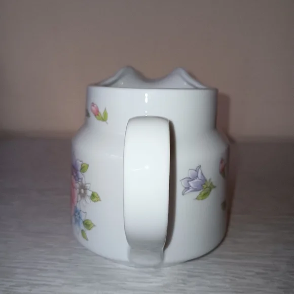 Vintage FTDA 1980s Especially For You! Pastel Floral Pitcher Vase Made In Japan - Picture 3 of 6